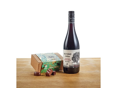 Vinpakke med 1 fl. organisk Tempranillo rødvin samt chokolade