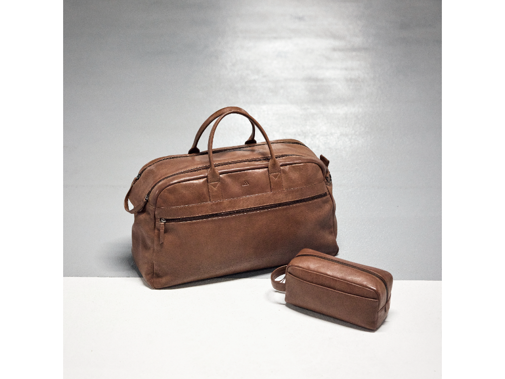 Markberg - Theodore XL Weekendtaske & Dominic Toilettaske - Cognac