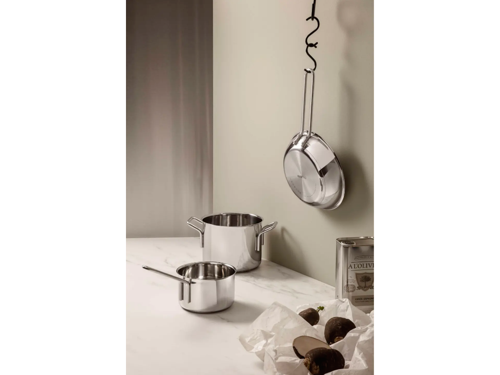 Eva Trio rustfrit stål grydesæt: kasserolle 1,1 l, gryde 2,2 l & stegepande 20 cm