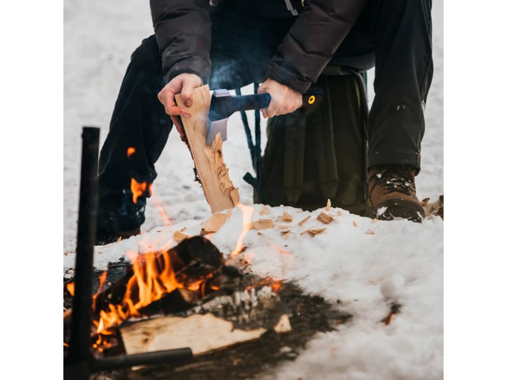 Outdoor sæt med Fiskars økse & Gerber lommekniv