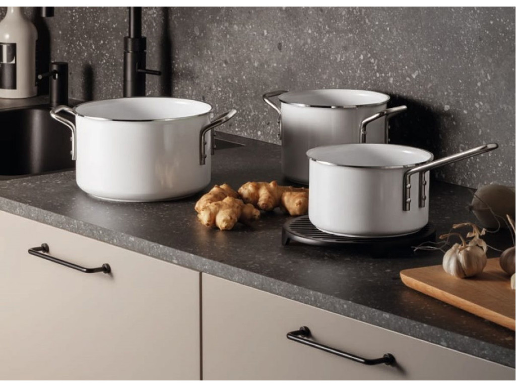 Eva Trio White Line grydesæt med 1,8 l kasserolle + 2,5 l + 3,8 l gryde med keramisk Slip-Let blægning