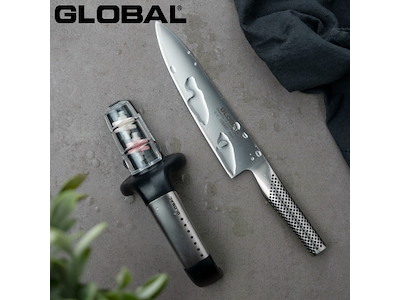 Global Kokkekniv 20 cm & knivsliber med hjul