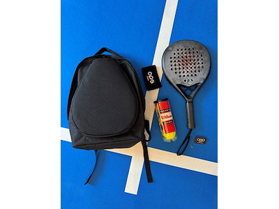Padelgavepakke med HEX12K bat, Rygsæk, svedbånd & 3 stk. Wilson bolde