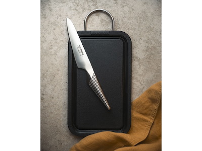 Global Kokkekniv 13 cm & sort plast skærebræt