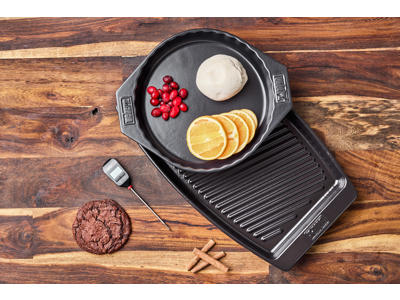 Weber grillpakke med tærtefad, grillfad og stegetermometer