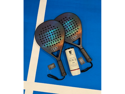 Padelgavepakke 2x Chapter Two bat & 3 stk. Tretorn padel bolde
