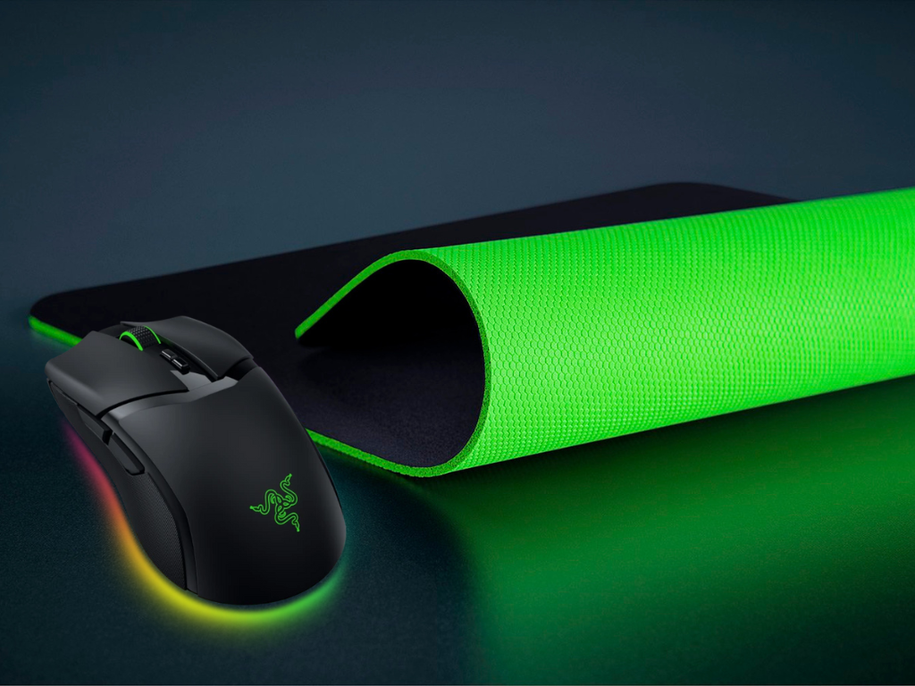 Razer Cobra mus & Gigantus V2 musemåtte
